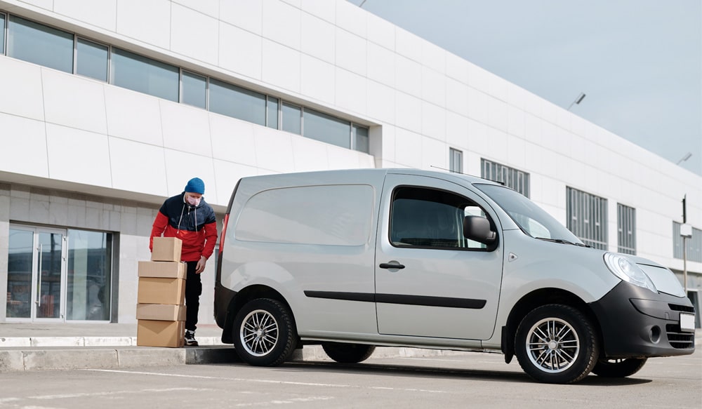 Man with Delivery, Cargo, Panel Van Rent, Rental in Dubai
