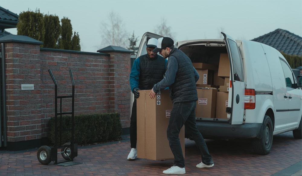 Man with Delivery, Cargo, Panel Van Rent, Rental in Dubai