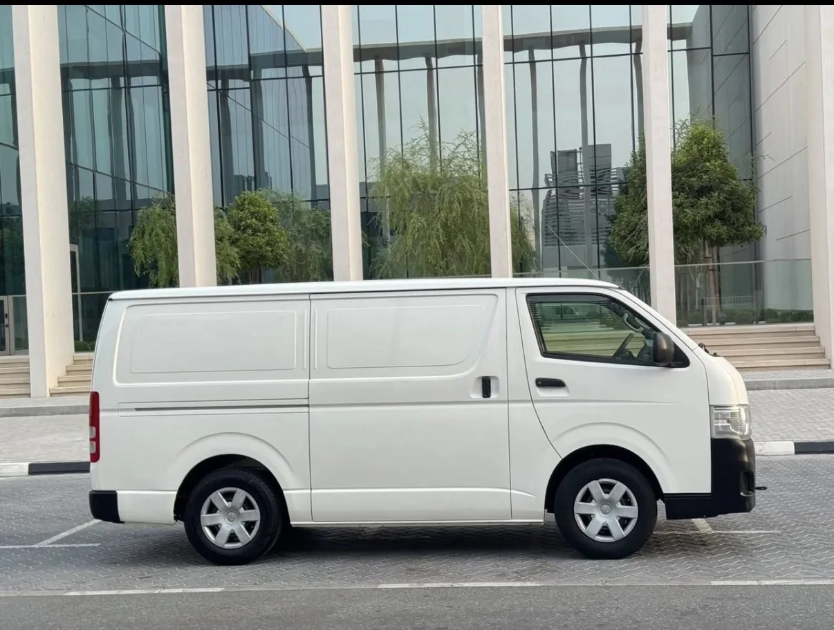 Delivery Van Service Dubai